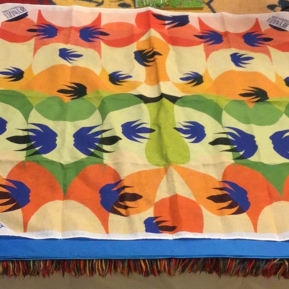 🛍️15/$10🛍️ Reyazul tequila &soda bandanna , like new ,